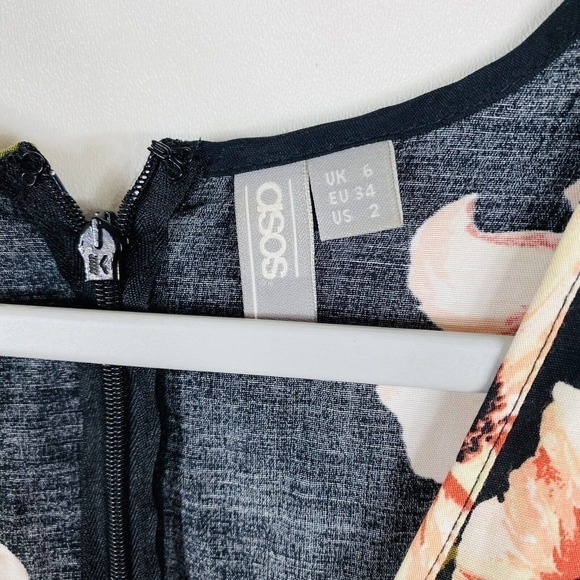 Asos Size 2 Black Floral Print Kimono Sleeve Jumpsuit - Picture 6 of 7